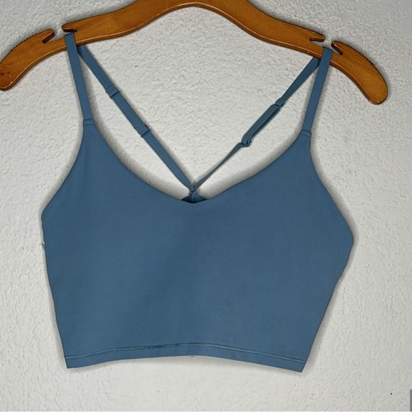 Athleta Elation Strappy Longline Bra
Cups Sage Green Size Medium - Picture 9 of 10